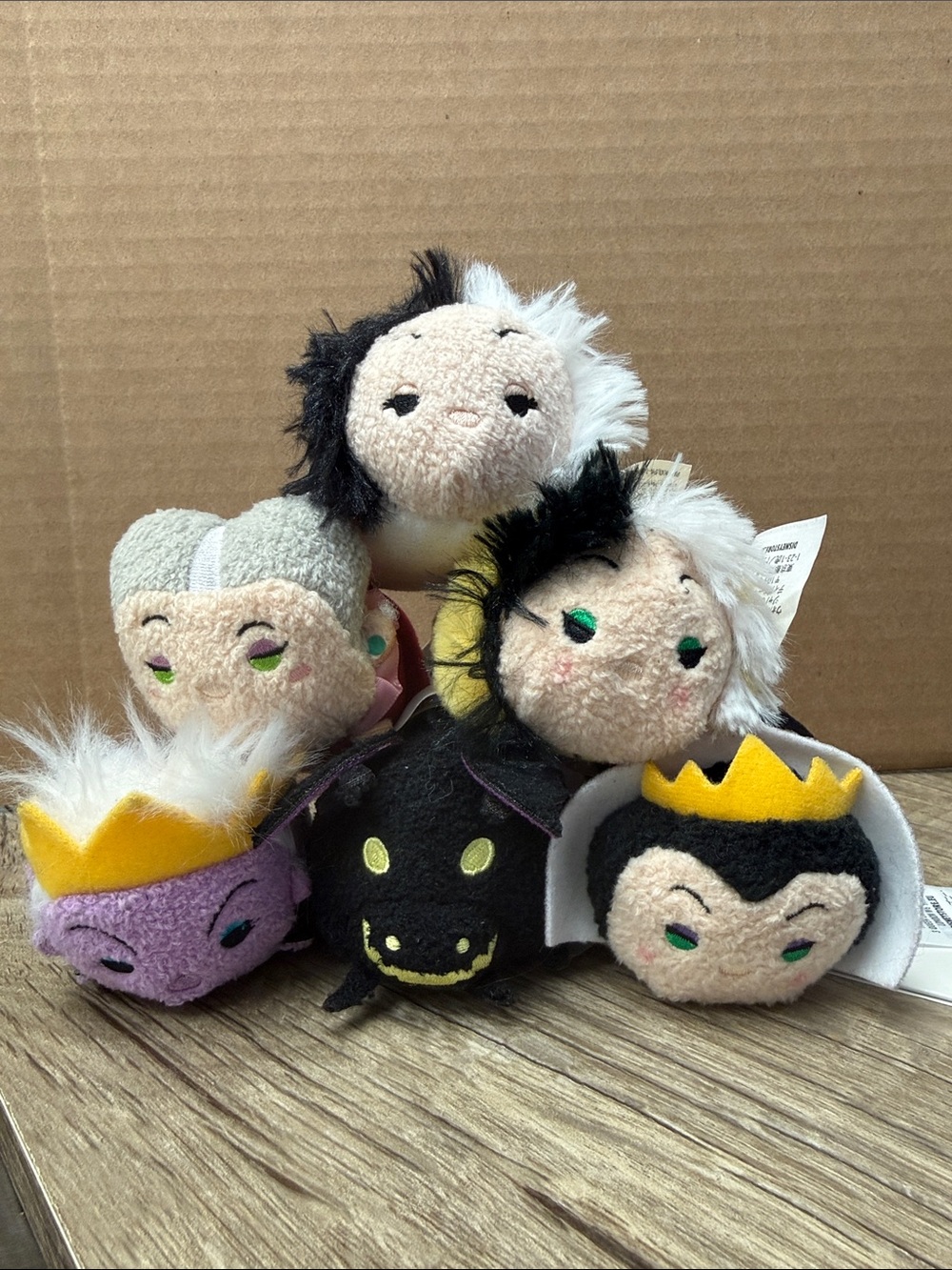 Disney Villain Tsum Tsum Cruella Maleficent Lady Tremaine Ursula Evil Queen